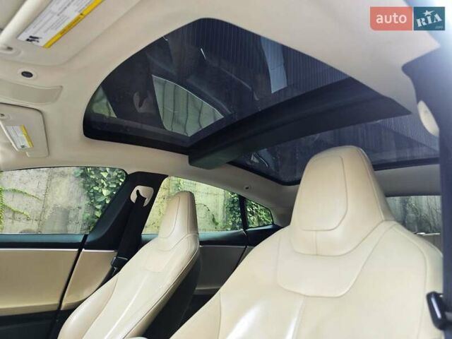 Синій Тесла Модель С, об'ємом двигуна 0 л та пробігом 155 тис. км за 12499 $, фото 24 на Automoto.ua