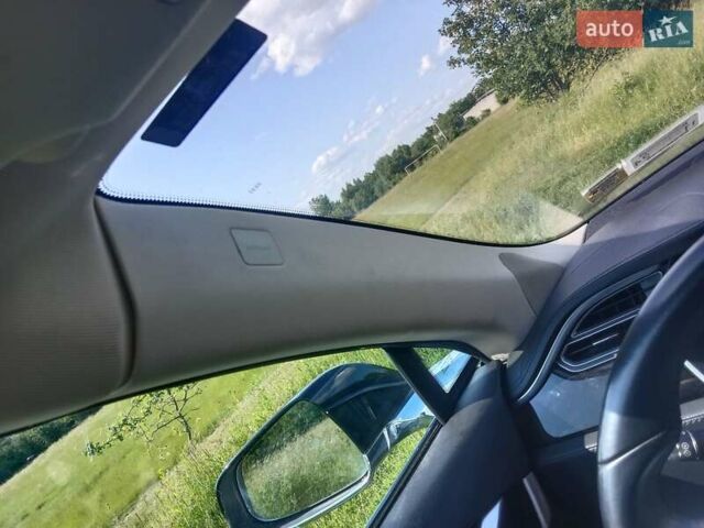 Синій Тесла Модель С, об'ємом двигуна 0 л та пробігом 192 тис. км за 10999 $, фото 44 на Automoto.ua