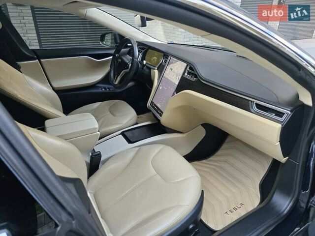 Синій Тесла Модель С, об'ємом двигуна 0 л та пробігом 155 тис. км за 12499 $, фото 54 на Automoto.ua