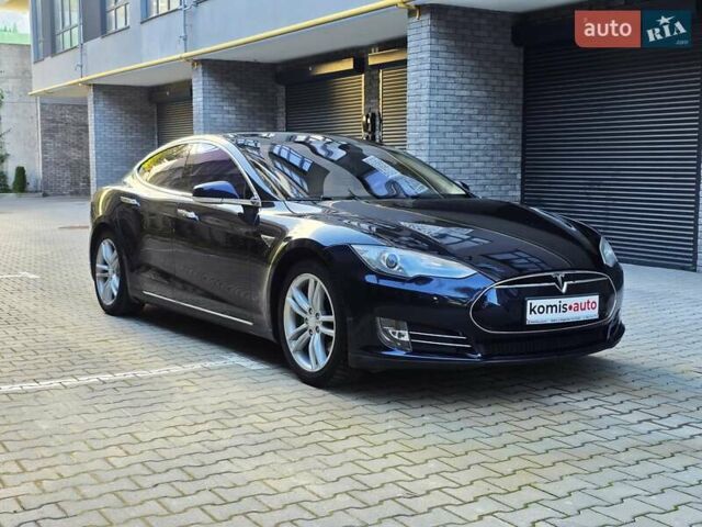 Синій Тесла Модель С, об'ємом двигуна 0 л та пробігом 155 тис. км за 12499 $, фото 3 на Automoto.ua