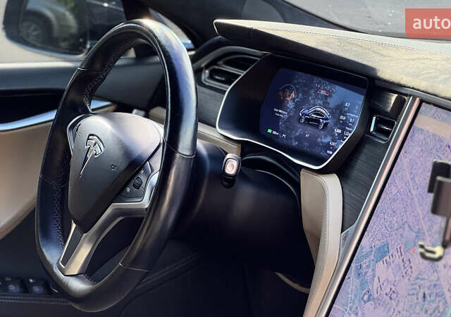 Синий Тесла Модель С, объемом двигателя 0 л и пробегом 200 тыс. км за 15400 $, фото 30 на Automoto.ua