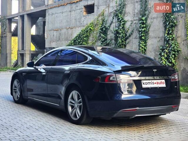 Синій Тесла Модель С, об'ємом двигуна 0 л та пробігом 155 тис. км за 12499 $, фото 6 на Automoto.ua