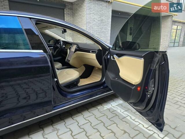 Синій Тесла Модель С, об'ємом двигуна 0 л та пробігом 155 тис. км за 12499 $, фото 49 на Automoto.ua