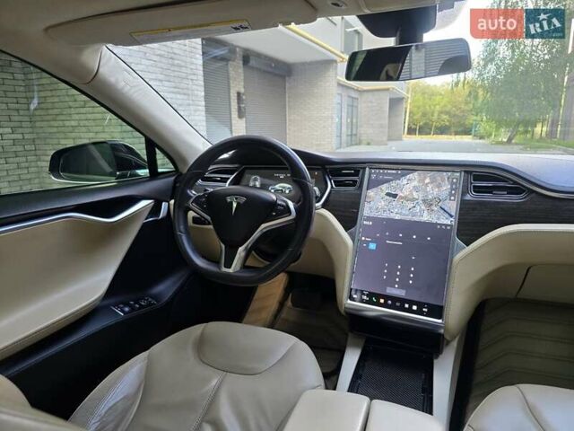 Синій Тесла Модель С, об'ємом двигуна 0 л та пробігом 155 тис. км за 12499 $, фото 30 на Automoto.ua