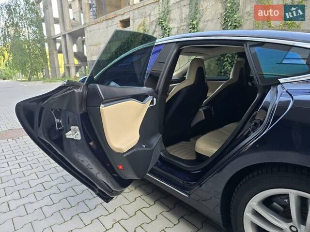 Синій Тесла Модель С, об'ємом двигуна 0 л та пробігом 155 тис. км за 12499 $, фото 42 на Automoto.ua