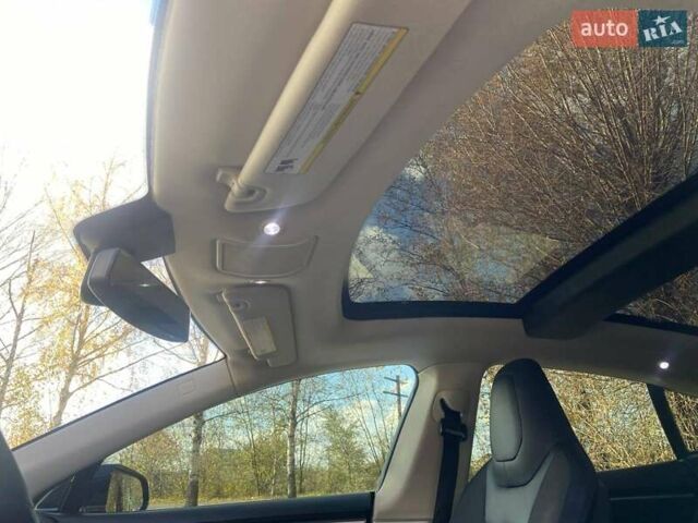 Тесла Модель С 2014 в Хмельницком на Automoto.ua Синий Тесла Модель С, объемом двигателя 0 л и пробегом 267 тыс. км за 12950 $, фото 84 на Automoto.ua