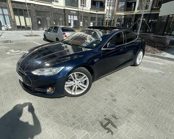 Синий Тесла Модель С, объемом двигателя 0 л и пробегом 250 тыс. км за 11800 $, фото 4 на Automoto.ua