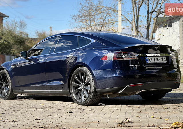 Синий Тесла Модель С, объемом двигателя 0 л и пробегом 200 тыс. км за 15400 $, фото 3 на Automoto.ua