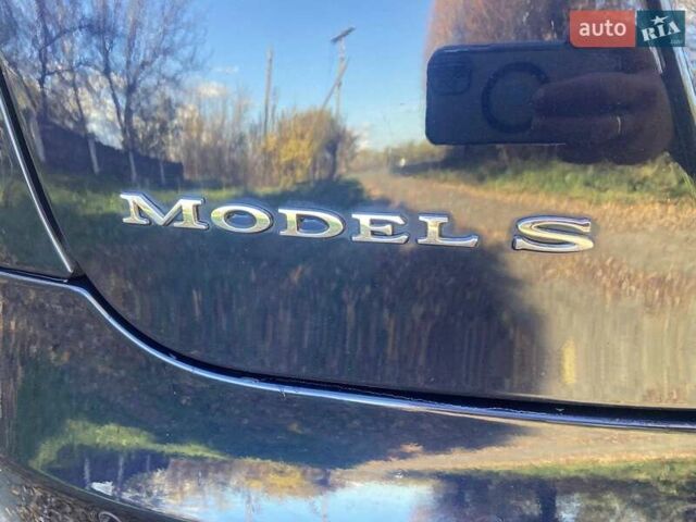 Тесла Модель С 2014 в Хмельницком на Automoto.ua Синий Тесла Модель С, объемом двигателя 0 л и пробегом 267 тыс. км за 12950 $, фото 92 на Automoto.ua