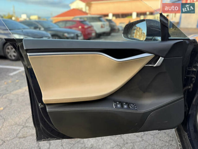 Тесла Модель С 2014 в Киеве на Automoto.ua Синий Тесла Модель С, объемом двигателя 0 л и пробегом 292 тыс. км за 12999 $, фото 24 на Automoto.ua