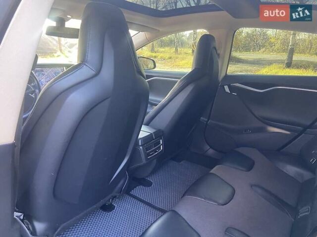 Тесла Модель С 2014 в Хмельницком на Automoto.ua Синий Тесла Модель С, объемом двигателя 0 л и пробегом 267 тыс. км за 12950 $, фото 12 на Automoto.ua