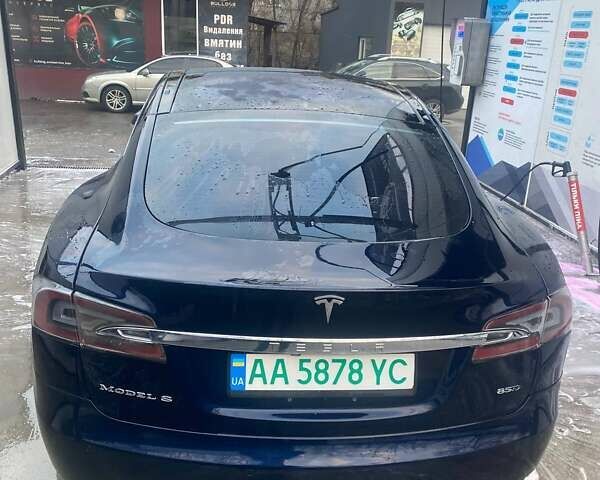 Синий Тесла Модель С, объемом двигателя 0 л и пробегом 300 тыс. км за 14000 $, фото 2 на Automoto.ua