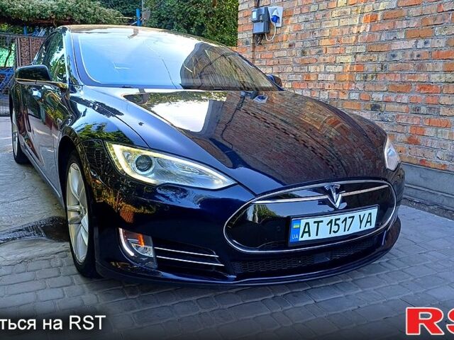Синій Тесла Модель С, об'ємом двигуна 0 л та пробігом 151 тис. км за 12900 $, фото 2 на Automoto.ua