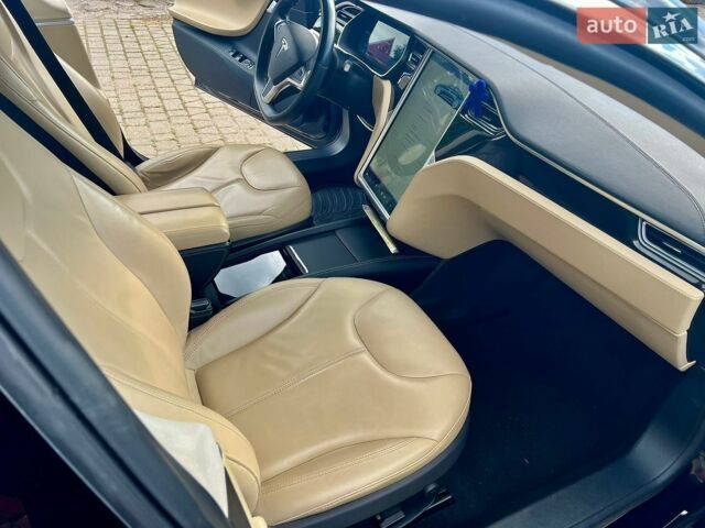 Синій Тесла Модель С, об'ємом двигуна 0 л та пробігом 130 тис. км за 12999 $, фото 21 на Automoto.ua
