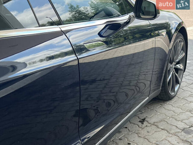 Синій Тесла Модель С, об'ємом двигуна 0 л та пробігом 80 тис. км за 18550 $, фото 36 на Automoto.ua