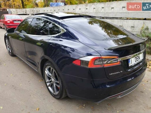 Синий Тесла Модель С, объемом двигателя 0 л и пробегом 215 тыс. км за 18000 $, фото 9 на Automoto.ua