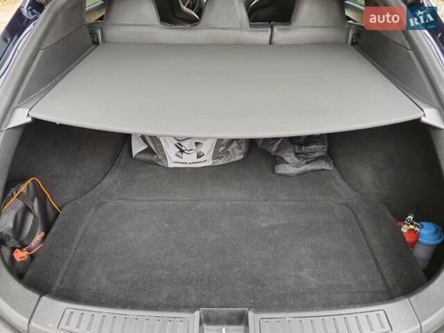 Синий Тесла Модель С, объемом двигателя 0 л и пробегом 215 тыс. км за 18000 $, фото 2 на Automoto.ua