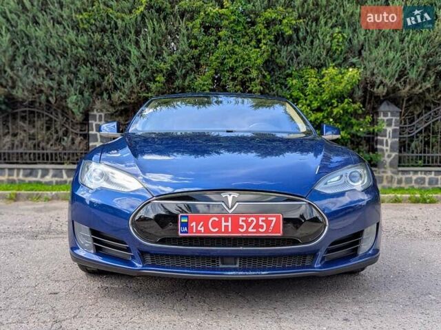 Синий Тесла Модель С, объемом двигателя 0 л и пробегом 228 тыс. км за 12599 $, фото 1 на Automoto.ua