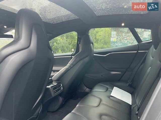 Синій Тесла Модель С, об'ємом двигуна 0 л та пробігом 167 тис. км за 13790 $, фото 17 на Automoto.ua
