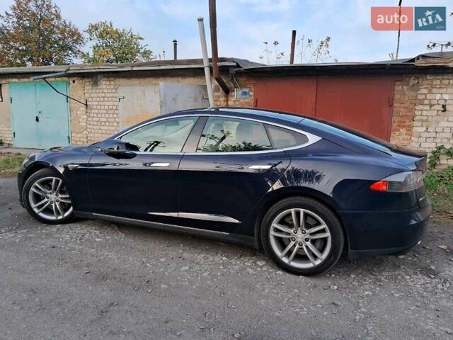 Синий Тесла Модель С, объемом двигателя 0 л и пробегом 189 тыс. км за 15100 $, фото 6 на Automoto.ua
