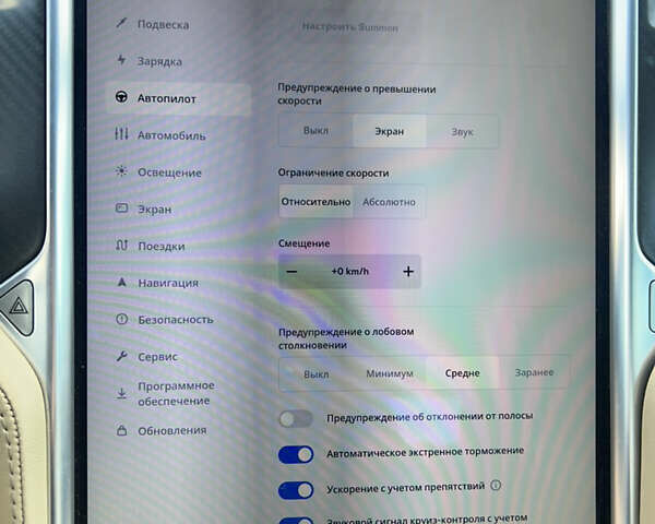 Синий Тесла Модель С, объемом двигателя 0 л и пробегом 115 тыс. км за 16500 $, фото 18 на Automoto.ua