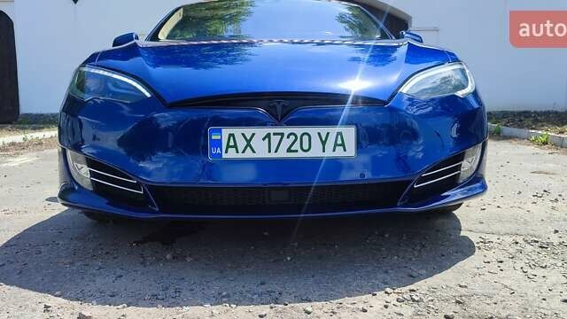Синий Тесла Модель С, объемом двигателя 0 л и пробегом 232 тыс. км за 15700 $, фото 1 на Automoto.ua