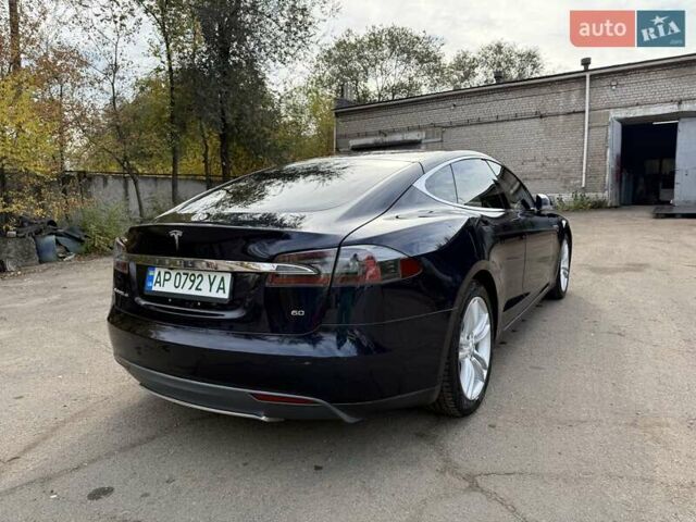Тесла Модель С 2015 у Запоріжжя на Automoto.ua Синій Тесла Модель С, об'ємом двигуна 0 л та пробігом 210 тис. км за 12500 $, фото 3 на Automoto.ua