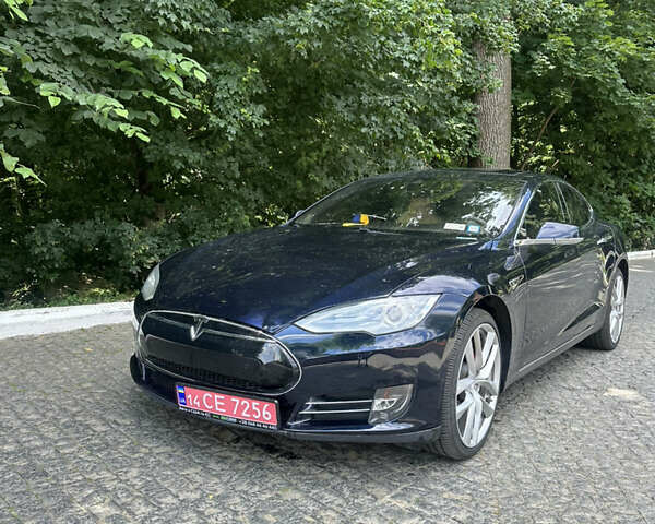 Синий Тесла Модель С, объемом двигателя 0 л и пробегом 132 тыс. км за 14200 $, фото 1 на Automoto.ua