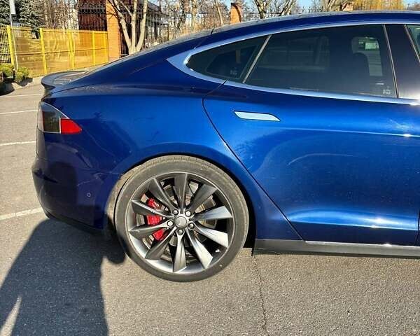Синий Тесла Модель С, объемом двигателя 0 л и пробегом 160 тыс. км за 16900 $, фото 4 на Automoto.ua