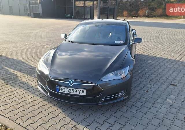 Синий Тесла Модель С, объемом двигателя 0 л и пробегом 151 тыс. км за 15999 $, фото 28 на Automoto.ua
