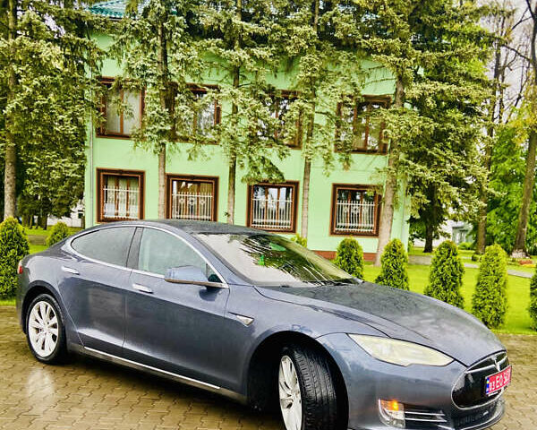 Синий Тесла Модель С, объемом двигателя 0 л и пробегом 47 тыс. км за 13700 $, фото 23 на Automoto.ua