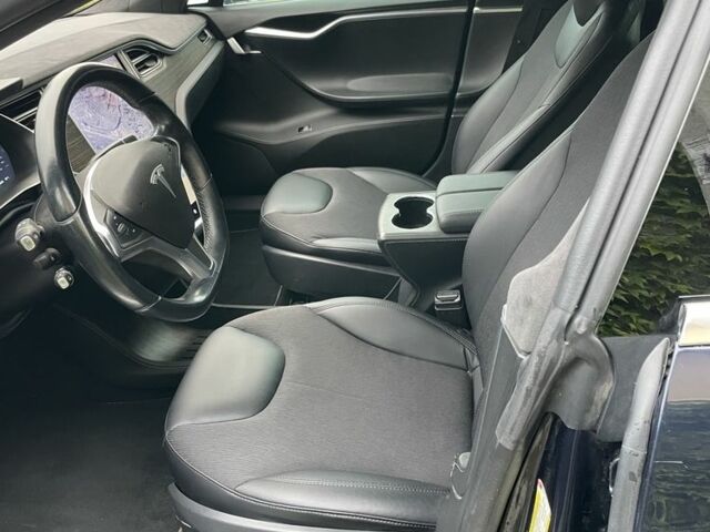 Синій Тесла Модель С, об'ємом двигуна 0 л та пробігом 168 тис. км за 15500 $, фото 7 на Automoto.ua