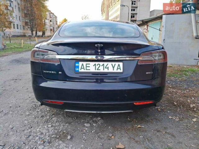 Синий Тесла Модель С, объемом двигателя 0 л и пробегом 189 тыс. км за 15100 $, фото 4 на Automoto.ua