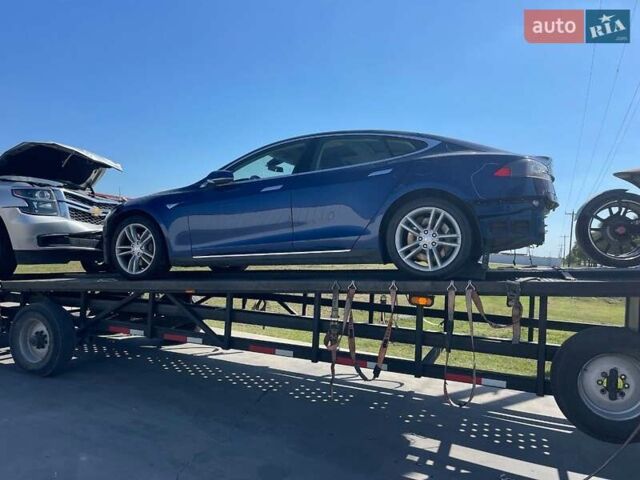 Синий Тесла Модель С, объемом двигателя 0 л и пробегом 190 тыс. км за 21900 $, фото 17 на Automoto.ua