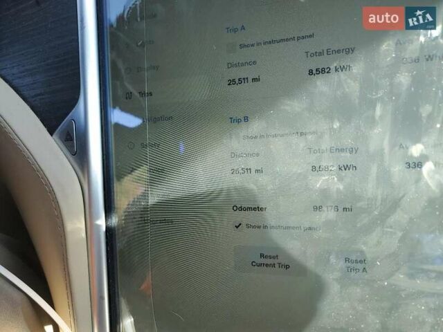 Синий Тесла Модель С, объемом двигателя 0 л и пробегом 160 тыс. км за 4200 $, фото 8 на Automoto.ua