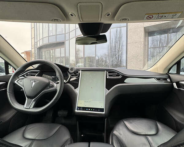 Синій Тесла Модель С, об'ємом двигуна 0 л та пробігом 193 тис. км за 15900 $, фото 10 на Automoto.ua