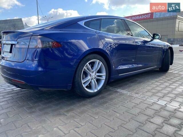 Синий Тесла Модель С, объемом двигателя 0 л и пробегом 190 тыс. км за 21900 $, фото 18 на Automoto.ua