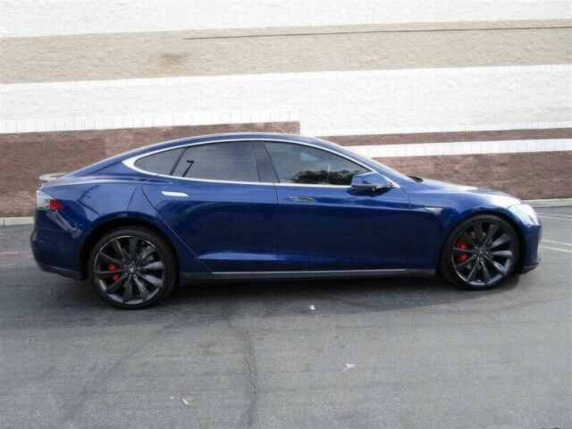 Синій Тесла Модель С, об'ємом двигуна 0 л та пробігом 74 тис. км за 11000 $, фото 3 на Automoto.ua