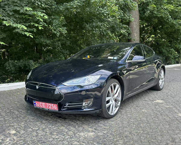 Синий Тесла Модель С, объемом двигателя 0 л и пробегом 132 тыс. км за 14200 $, фото 2 на Automoto.ua