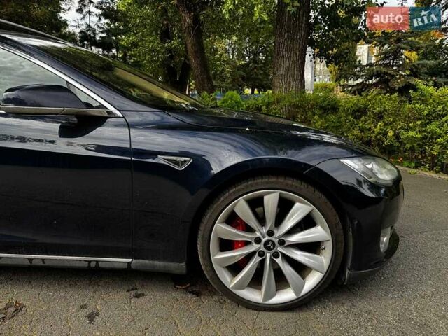 Синий Тесла Модель С, объемом двигателя 0.1 л и пробегом 138 тыс. км за 15440 $, фото 4 на Automoto.ua