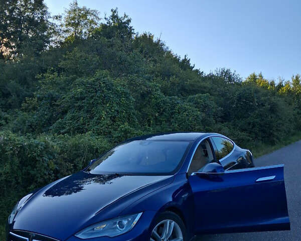 Синий Тесла Модель С, объемом двигателя 0 л и пробегом 139 тыс. км за 13900 $, фото 13 на Automoto.ua