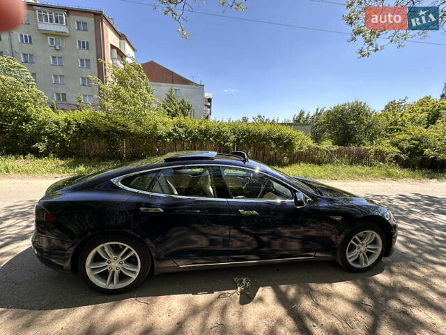 Синий Тесла Модель С, объемом двигателя 0 л и пробегом 93 тыс. км за 18500 $, фото 7 на Automoto.ua