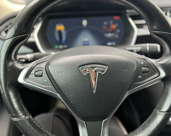 Синий Тесла Модель С, объемом двигателя 0 л и пробегом 138 тыс. км за 12900 $, фото 6 на Automoto.ua