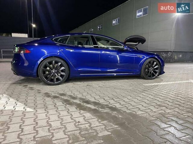 Синий Тесла Модель С, объемом двигателя 0 л и пробегом 190 тыс. км за 21900 $, фото 3 на Automoto.ua