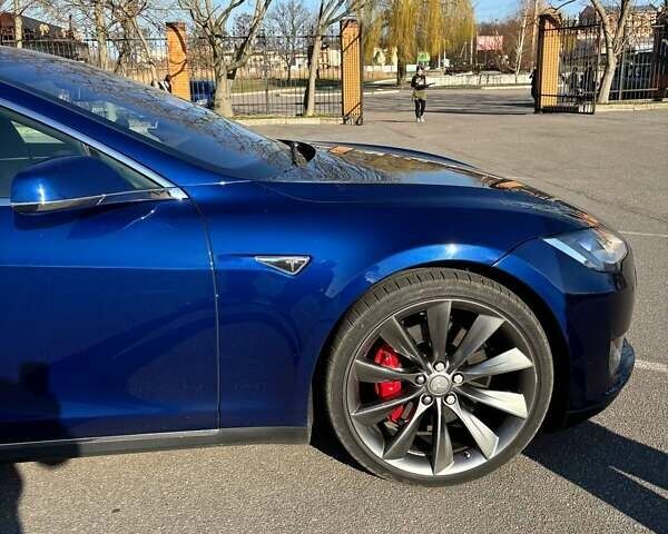 Синий Тесла Модель С, объемом двигателя 0 л и пробегом 160 тыс. км за 16900 $, фото 3 на Automoto.ua