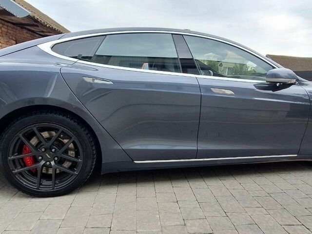 Синій Тесла Модель С, об'ємом двигуна 0 л та пробігом 170 тис. км за 14500 $, фото 9 на Automoto.ua