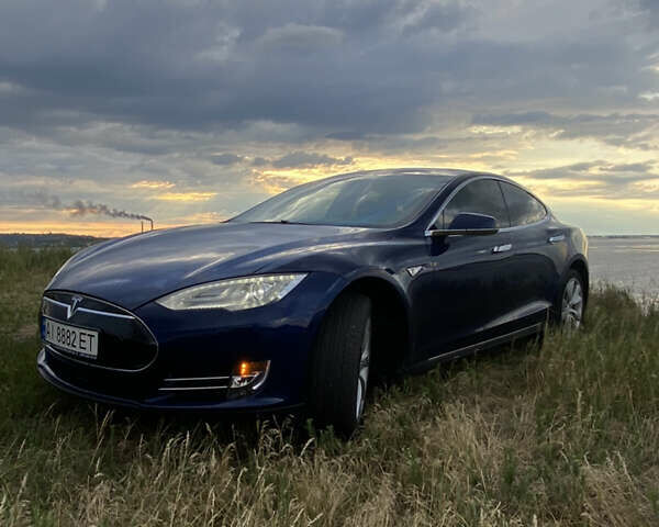 Синий Тесла Модель С, объемом двигателя 0 л и пробегом 150 тыс. км за 27000 $, фото 20 на Automoto.ua