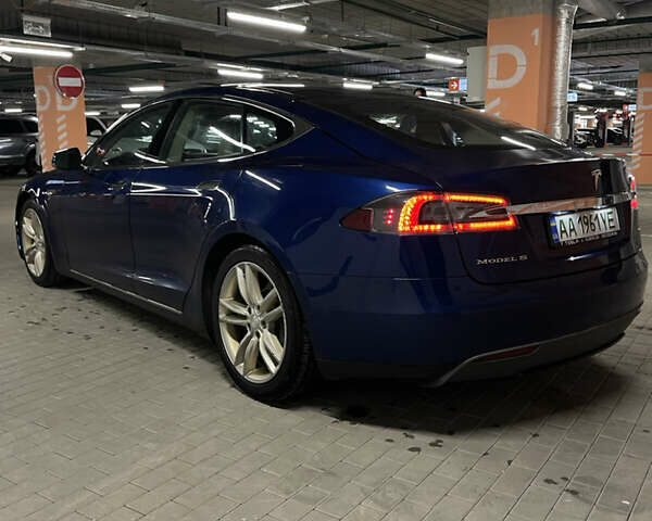 Синий Тесла Модель С, объемом двигателя 0 л и пробегом 355 тыс. км за 12300 $, фото 10 на Automoto.ua