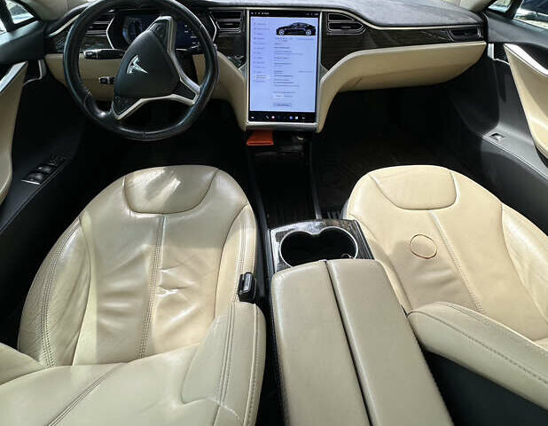 Синий Тесла Модель С, объемом двигателя 0 л и пробегом 159 тыс. км за 13900 $, фото 6 на Automoto.ua