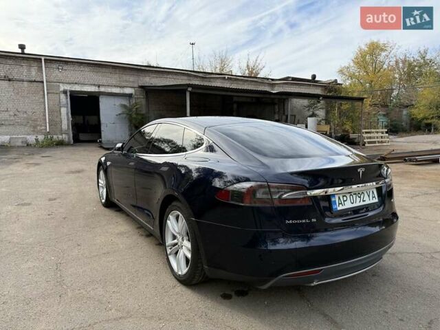 Тесла Модель С 2015 у Запоріжжя на Automoto.ua Синій Тесла Модель С, об'ємом двигуна 0 л та пробігом 210 тис. км за 12500 $, фото 2 на Automoto.ua